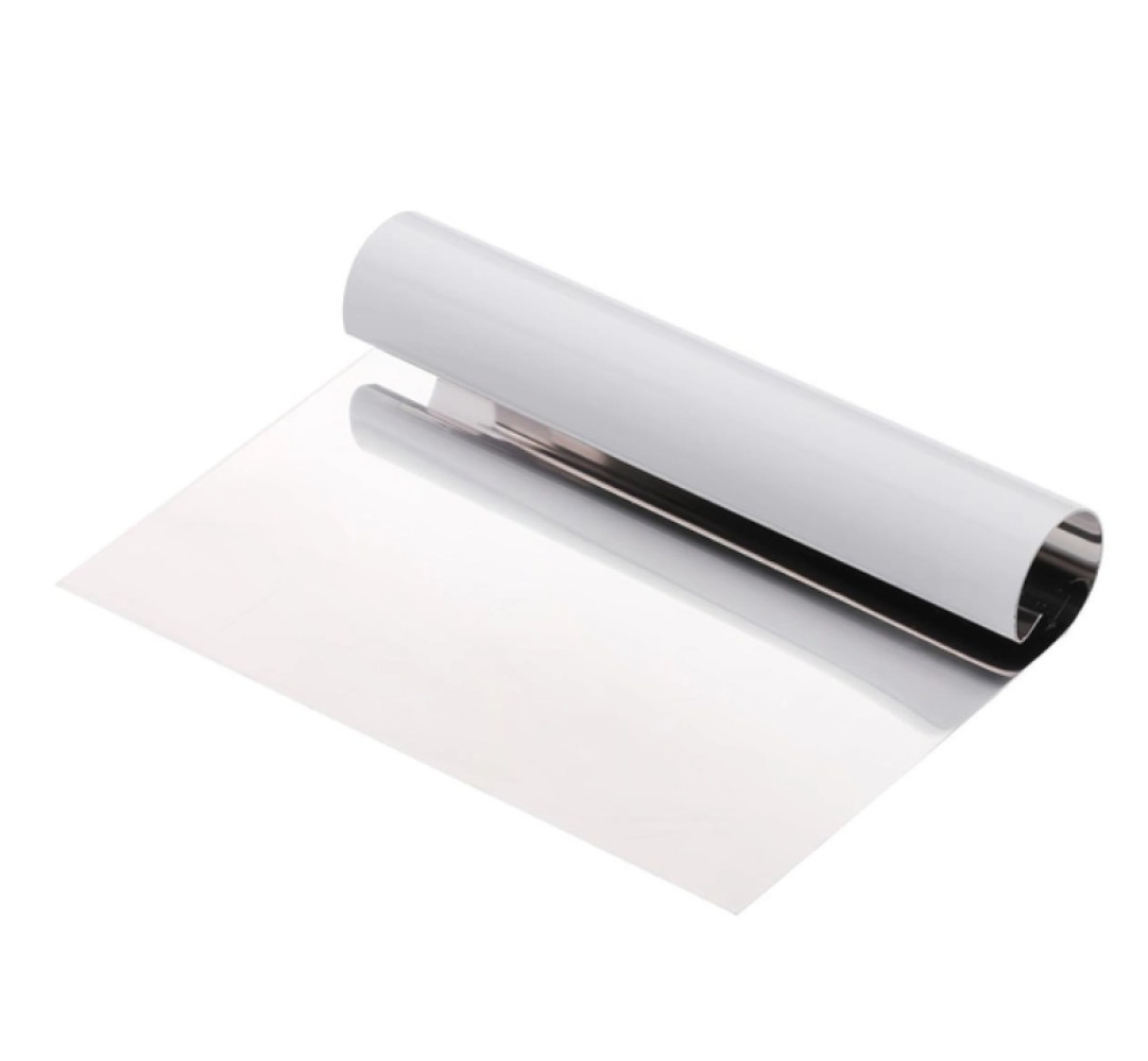 Шпатель-скребок кондитерский из нержавеющей стали 15х8 см